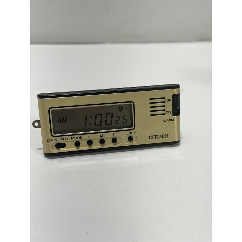 CITIZEN TRAVEL ALARM‎ CLOCK Golden Color vintage Made in Japan NO8RD005